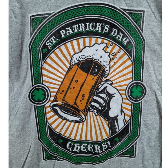 St Patricks Day Shirt Mens Medium Gray Green Beer Cheers Party Irish Shamrock - Picture 5 of 10